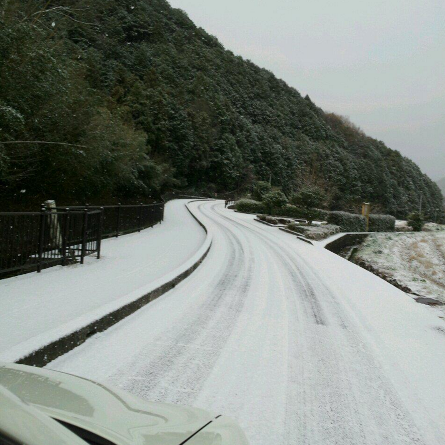 ホームページ雪